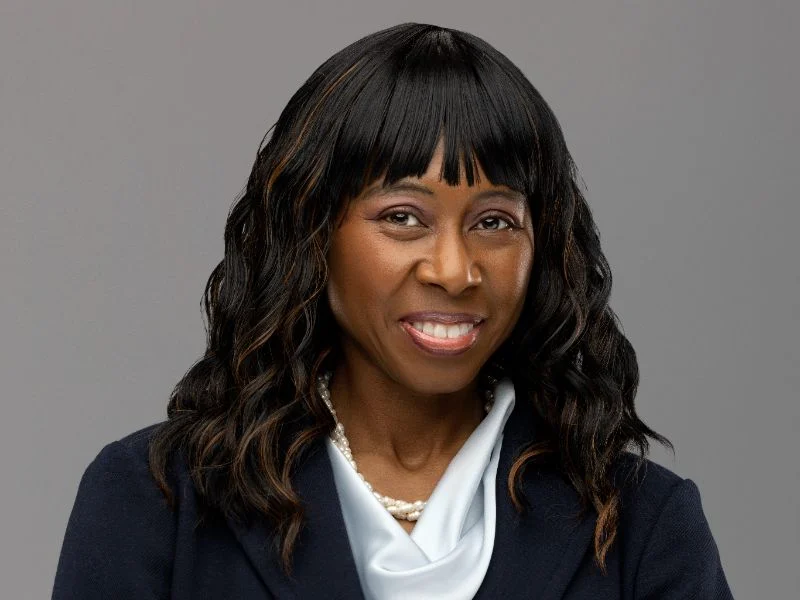 Nicole Earle